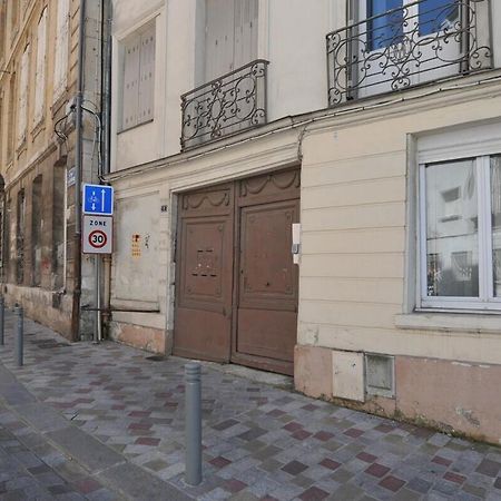 Le Flaubert: Studio Duplex Avec Wifi Par Fibre Apartment Rouen Exterior photo