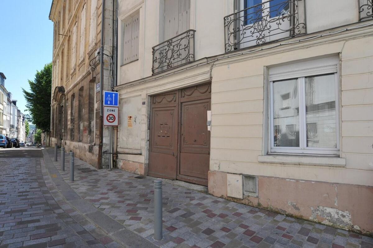 Le Flaubert: Studio Duplex Avec Wifi Par Fibre Apartment Rouen Exterior photo